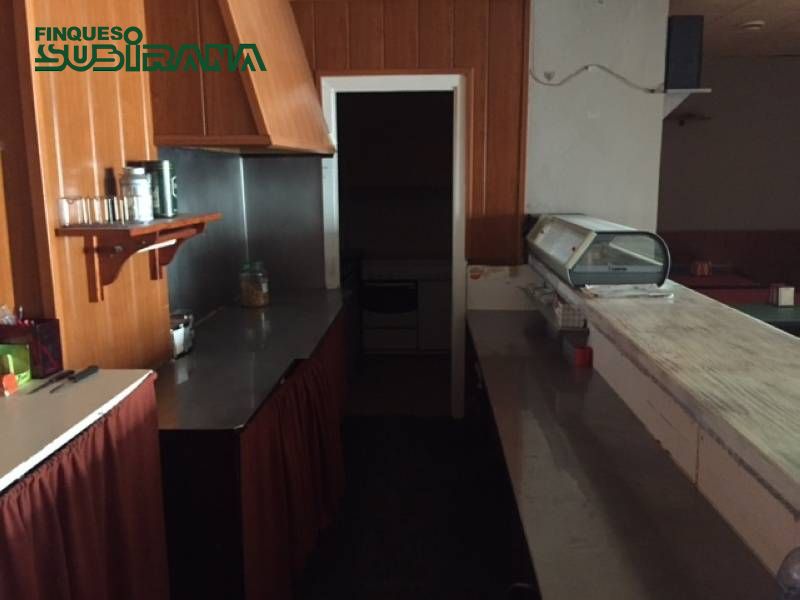 Local comercial